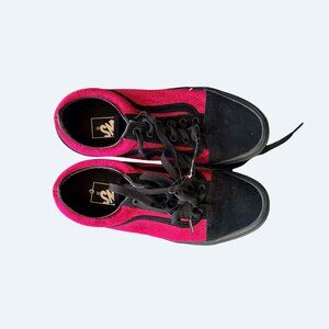 NWT Vans Old Skool Parisian Night Black Cerise Velvet Sneakers Size 7.5